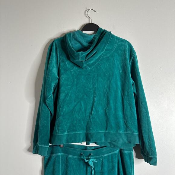Vintage womens velour tracksuit - Picture 4 of 8